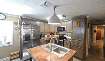 55135 5TH St, Astor, FL 32102