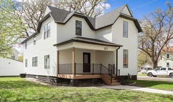 611 3rd St NW, Austin, MN 55912