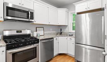 163 Elm St 1, Amesbury, MA 01913