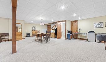 853 Fairway Dr, Alliance, OH 44601