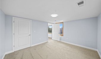 1735 Merriman Rd 302, Akron, OH 44313