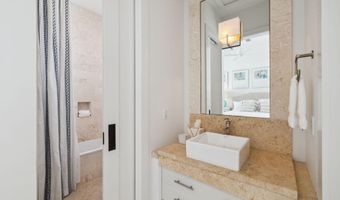 132 N Somerset St, Alys Beach, FL 32461