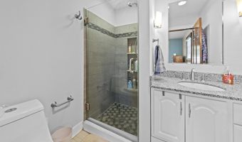 7 School St, Allenstown, NH 03275