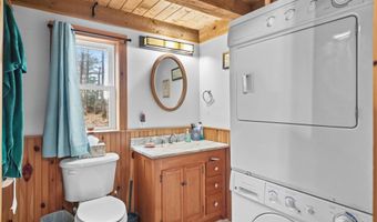 101 Canterbury Shore Dr, Canterbury, NH 03224