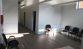 112 N Madison Ave, Aurora, MO 65605