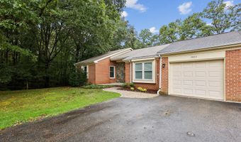1003 MASTLINE Dr, Annapolis, MD 21401