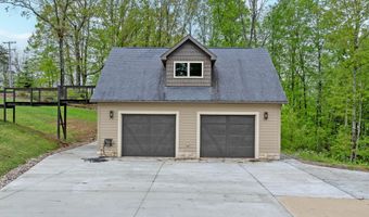 39403 State Route 689, Albany, OH 45710