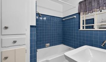 4216 Brookline Dr, Bartlesville, OK 74006