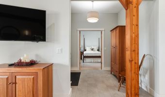 11 Grason Ln, Bar Harbor, ME 04609