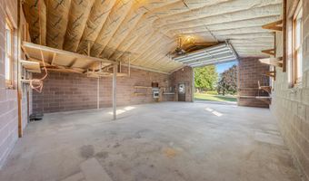 4180 W EARTHROCK Rd, Appleton, WI 54913