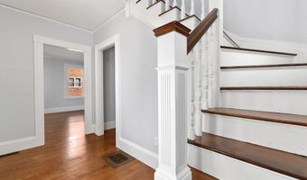 12 Longwood Ave, Beverly, MA 01915