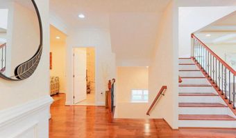 7313 BYRNELEY Ln, Annandale, VA 22003