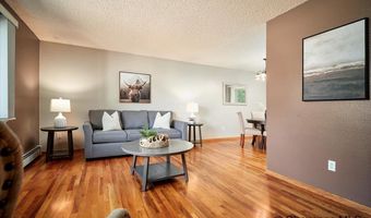 800 EVERGLADE Dr, Cheyenne, WY 82001