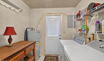 2607 E 8th St, Anderson, IN 46012