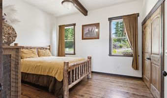 1010 Mc Quade Gulch Dr, Clark Fork, ID 83811