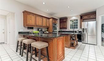 85 Sheep Farm Dr, East Greenwich, RI 02818