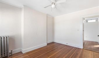 118 Ocean Ave, Cranston, RI 02905