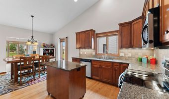 4732 N PROVIDENCE Ave 301, Appleton, WI 54913