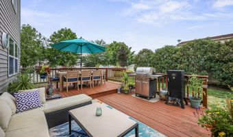 46 Hyer Ct, Aberdeen, NJ 07747
