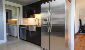 136 Lancaster Ave, Bangor, ME 04401
