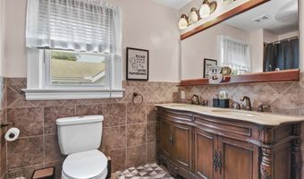 1944 E 45th St, Ashtabula, OH 44004
