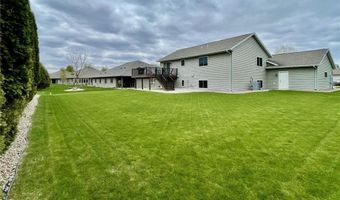 1409 28th St SW, Austin, MN 55912