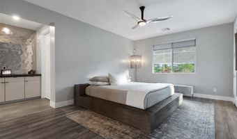 10337 Green Ember Dr, Las Vegas, NV 89135