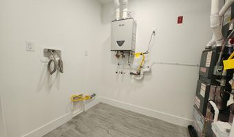 635 E Bay Ave, Barnegat, NJ 08005