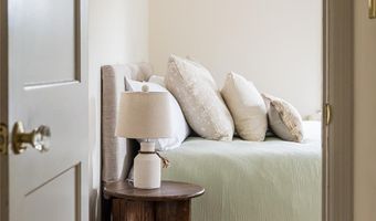 26 Lorraine Ave, Asheville, NC 28804