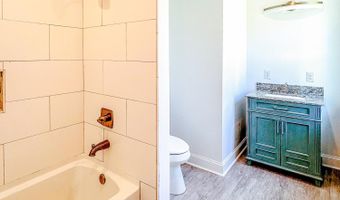 622 E Memorial Dr, Ahoskie, NC 27910