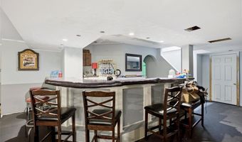803 Streiff Ln, Ballwin, MO 63011