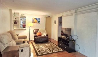 925 Sequoia St, Barefoot Bay, FL 32976