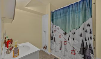 159 James St, Bethlehem, NH 03574