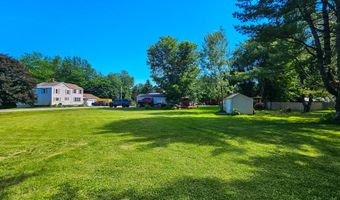 14 Helen St, Auburn, ME 04210