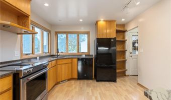 911 Princeton Ave, Billings, MT 59102