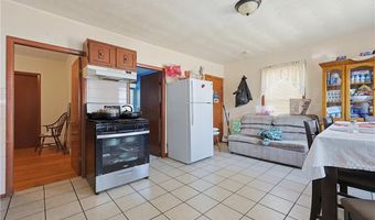 19 Elm St, Cumberland, RI 02864