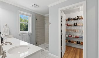 1 Cassidy Trl, Coventry, RI 02816