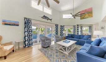 511 LOQUAT Dr, Anna Maria, FL 34216