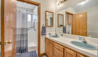 887 E VILLAGE Way, Alpine, UT 84004