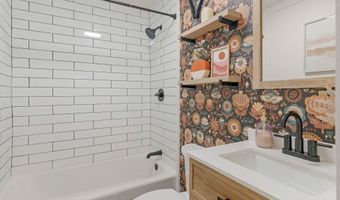 165 Crowder St, Barnesville, GA 30204