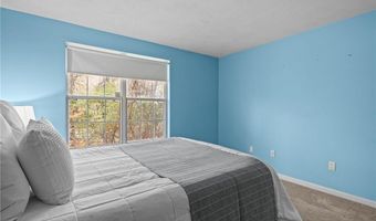 15 Nipmuc Trl A, North Providence, RI 02904