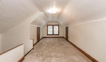 146 E Glenwood Ave, Akron, OH 44304