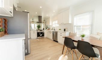 5743 Chesley Ave, Los Angeles, CA 90043