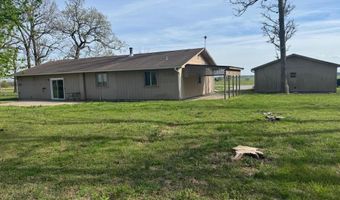 17928 State Highway Z, Aurora, MO 65605
