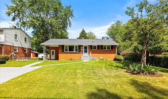 7408 CONVAIR Dr, Alexandria, VA 22306