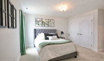 181 Southwick St, Agawam, MA 01030