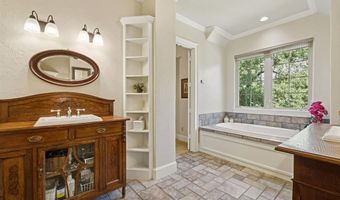 14820 Bellbrook Dr, Addison, TX 75254