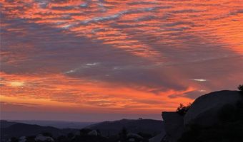 28521 Gladstone Ct, Escondido, CA 92026
