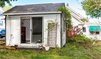 22 Colerick Ave, North Smithfield, RI 02896