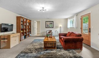 13520 SW DEVONSHIRE Dr, Beaverton, OR 97005